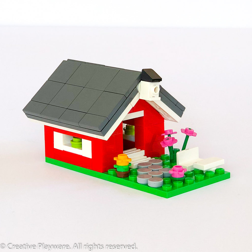 SUMMER HOUSE with LEGO® elements – Playful gifts for the young and young at heart